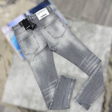 Load image into Gallery viewer, Jeans