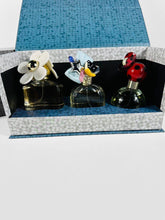 Load image into Gallery viewer, Perfume