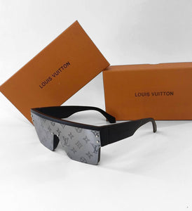 Sunglass