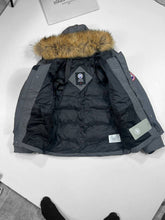 Load image into Gallery viewer, Jacket