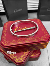 Load image into Gallery viewer, Bracelet