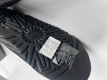 Load image into Gallery viewer, Slipper