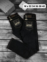 Load image into Gallery viewer, Jeans