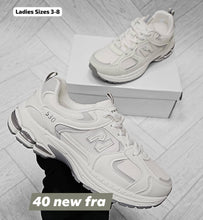 Load image into Gallery viewer, Shoes women