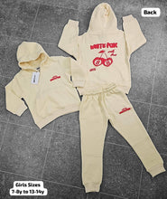 Load image into Gallery viewer, Tracksuit