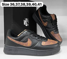 Load image into Gallery viewer, Shoes