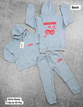 Load image into Gallery viewer, Tracksuit