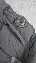 Load image into Gallery viewer, Jacket