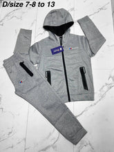 Load image into Gallery viewer, Tracksuit boy