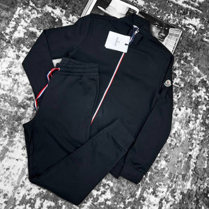 Tracksuit men