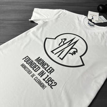 Load image into Gallery viewer, Tshirt