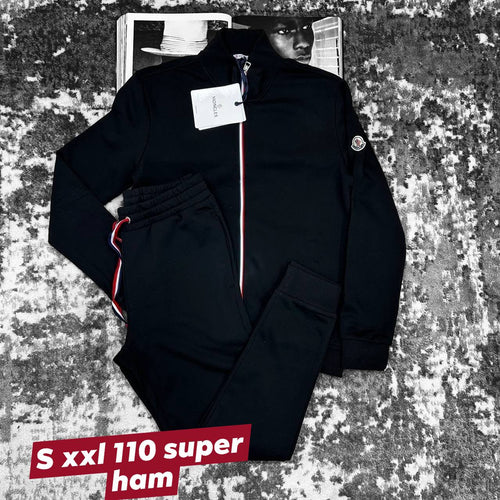 Tracksuit men