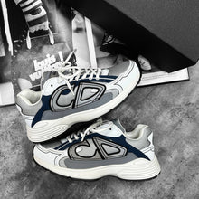 Load image into Gallery viewer, Shoes