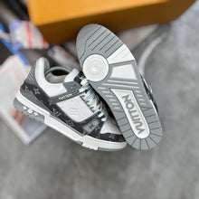 Load image into Gallery viewer, Shoes