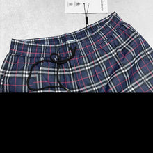 Load image into Gallery viewer, Short