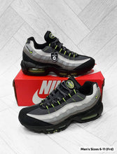 Load image into Gallery viewer, Shoes