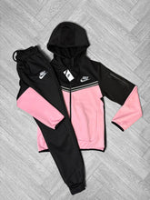 Load image into Gallery viewer, Tracksuit women