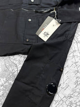 Load image into Gallery viewer, Jacket