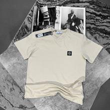 Load image into Gallery viewer, Tshirt