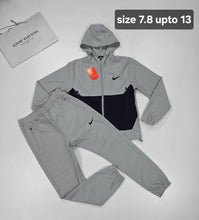Load image into Gallery viewer, Tracksuit boy