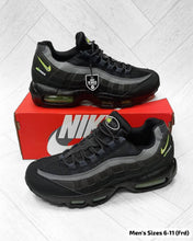 Load image into Gallery viewer, Shoes