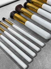 Load image into Gallery viewer, Makeup