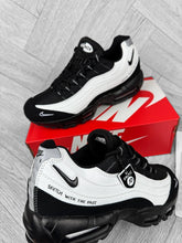 Load image into Gallery viewer, Shoes