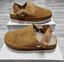 Load image into Gallery viewer, Shoes