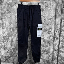 Load image into Gallery viewer, Jeans