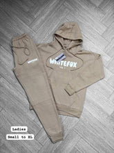Load image into Gallery viewer, Tracksuit women