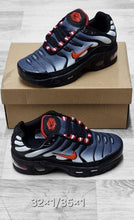 Load image into Gallery viewer, Shoes boy