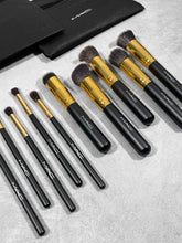 Load image into Gallery viewer, Makeup