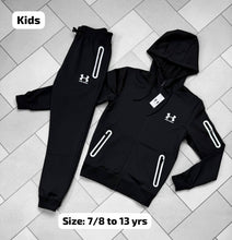 Load image into Gallery viewer, Tracksuit boy