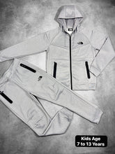 Load image into Gallery viewer, Tracksuit boy