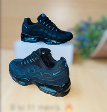 Load image into Gallery viewer, Shoes