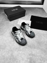 Load image into Gallery viewer, Shoes men