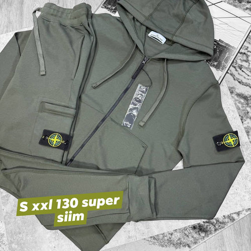 Tracksuit men