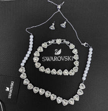 Load image into Gallery viewer, Necklace