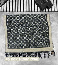 Load image into Gallery viewer, Scarf