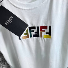 Load image into Gallery viewer, Tshirt