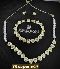 Load image into Gallery viewer, Necklace