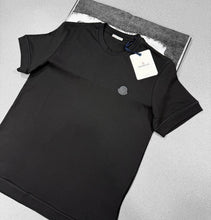 Load image into Gallery viewer, Tshirt