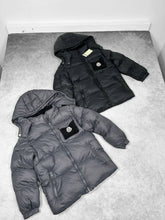 Load image into Gallery viewer, Jacket