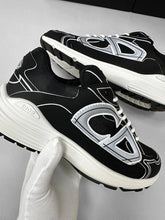 Load image into Gallery viewer, Shoes