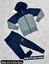 Load image into Gallery viewer, Tracksuit boy