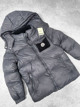 Load image into Gallery viewer, Jacket