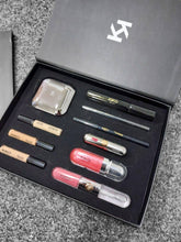 Load image into Gallery viewer, Makeup