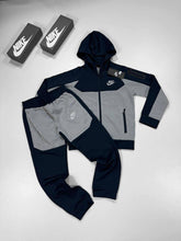 Load image into Gallery viewer, Tracksuit boy