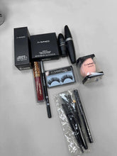 Load image into Gallery viewer, Makeup