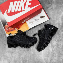 Load image into Gallery viewer, Shoes